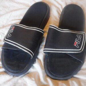 Mens Blue Fila Size 12 Flip Flops Pre Owned Size 12
